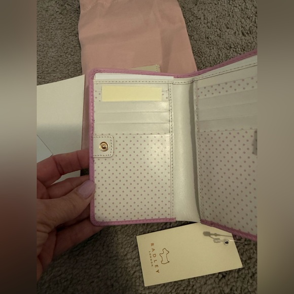 Radley London Pink Medium Leather Bifold Wallet w/dustbag NWT - Picture 3 of 7